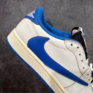 Travis Scott x Fragment Design x Jordan Air Jordan 1 Low OG SP